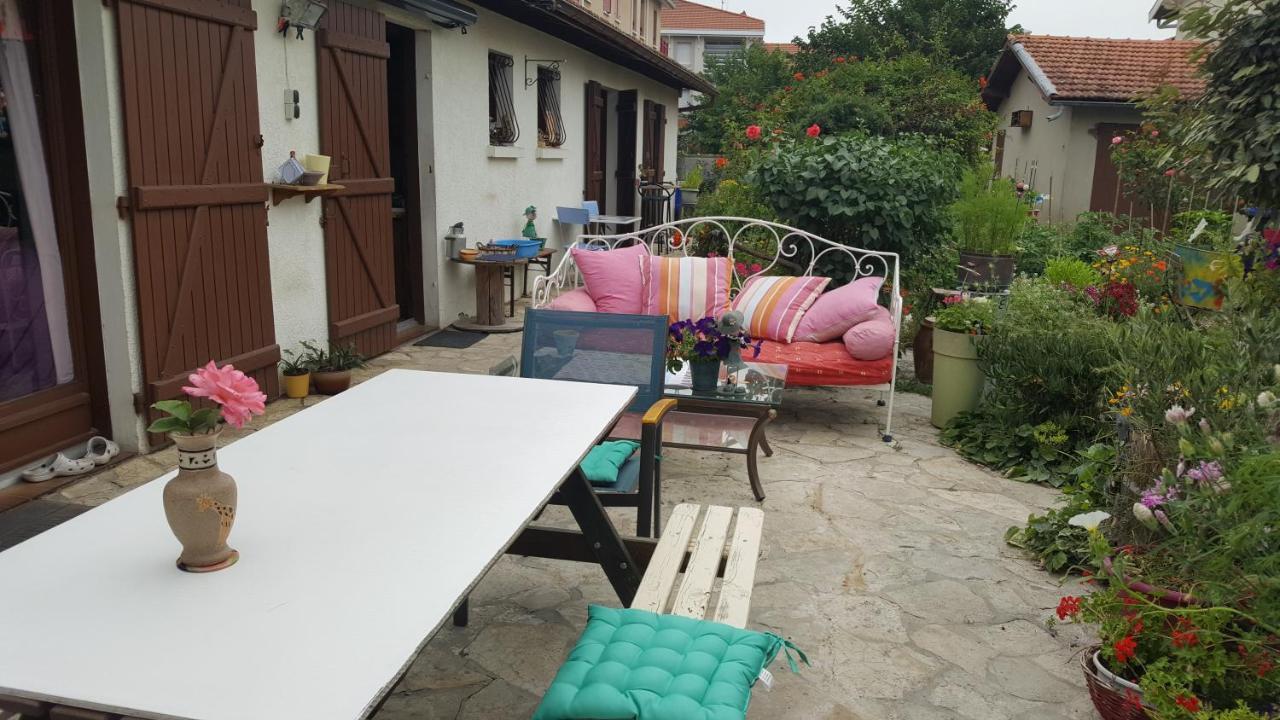 Chambre D'Hote Chez Titi Audenge Exterior foto